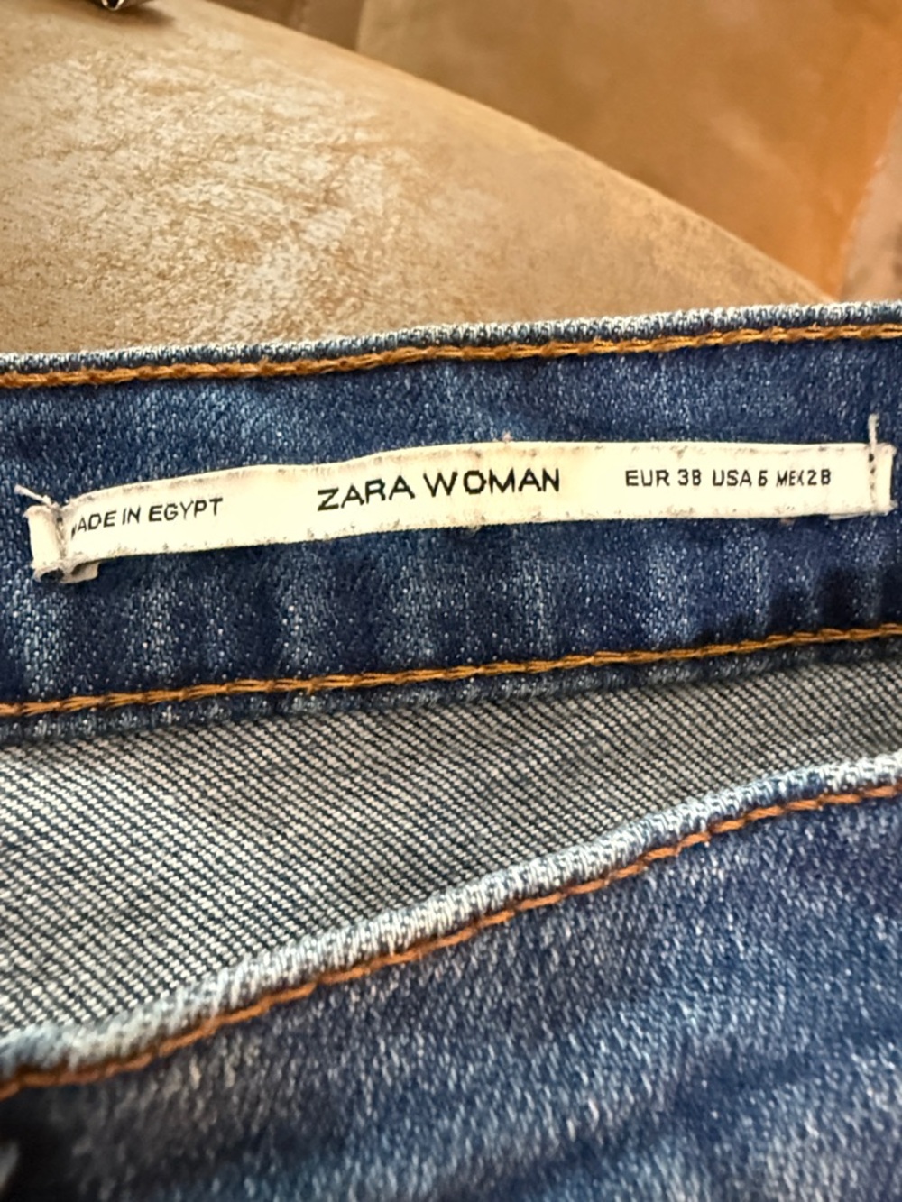 Zara Woman Dip-Dye Two-Tone Distressed Cropped Jeans - Blue and Cream Size 6 - Picture 7 of 8